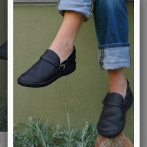 Black Women's Loafers